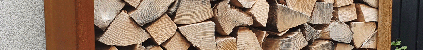 Holzlager aus Cortenstahl