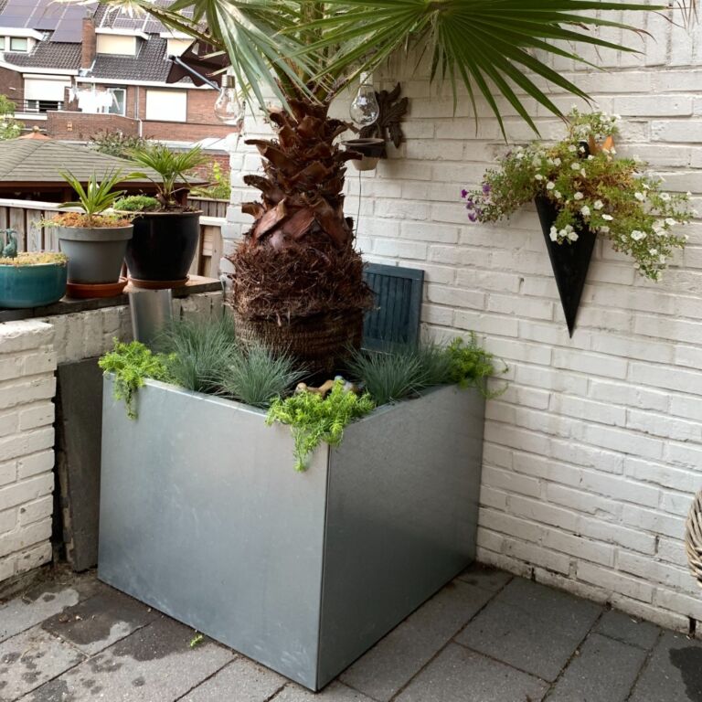 Pflanzgefäß aus verzinktem Stahl Miami 800x800