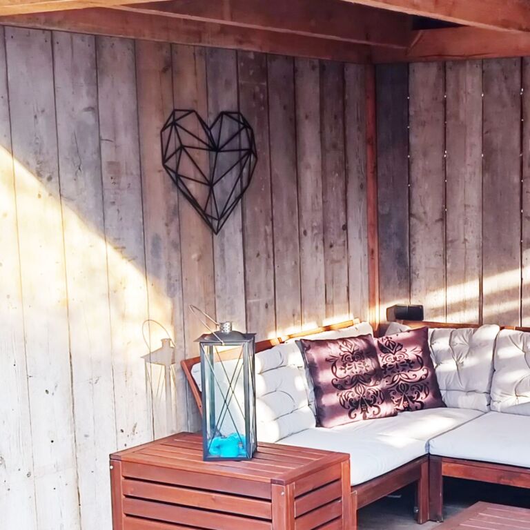 Wanddekoration aus Metall Heart