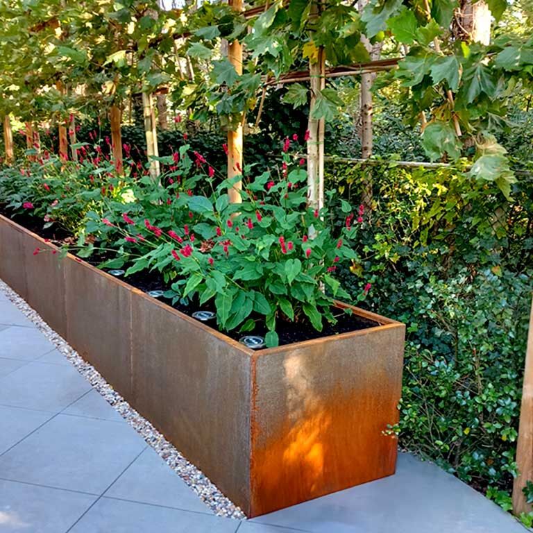 Hochbeet aus Cortenstahl Texas xxl 500 x 30 cm