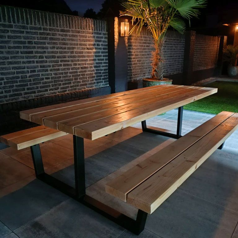 Picknicktisch aus Stahl - Georgia S - 160 x 163 x 75 cm - Mit Douglas Holz