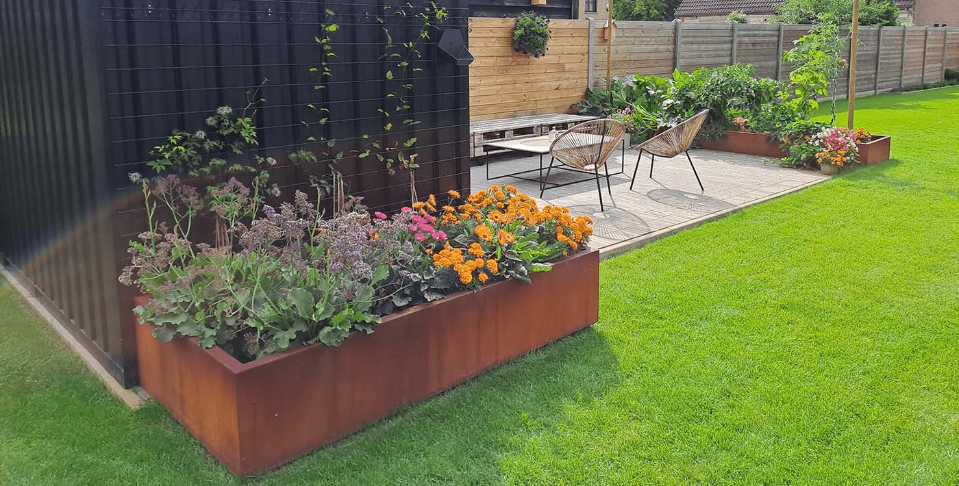 Dekorieren eines kleinen Gartens: Inspiration und Ideen