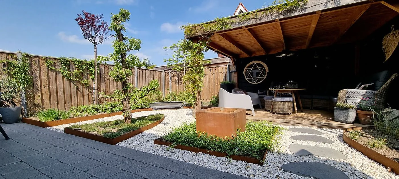 Anbringen von Cortenstahl-Einfassungen im Garten: vollständiger Schritt-für-Schritt-Plan